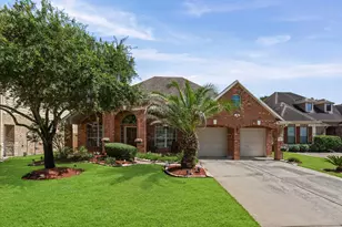 11123 Maidenfair Dr, Tomball, TX 77375 - Photo 1