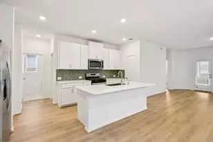 16686 Sterling Clf St, Conroe, TX 77302 - Photo 14