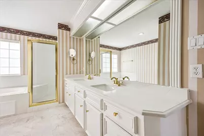 2123 Peckham Street, Houston, TX 77019 - Photo 32