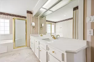 2123 Peckham St, Houston, TX 77019 - Photo 32