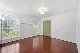 12126 Pine Knoll Dr, Houston, TX 77099 - Photo 16