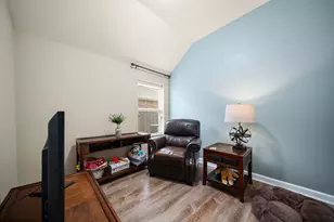 14310 Brody Falls Ct, Houston, TX 77044 - Photo 32