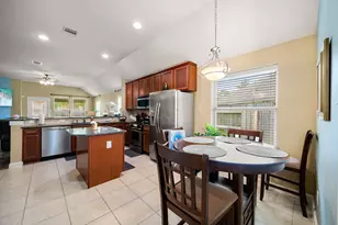 14310 Brody Falls Ct, Houston, TX 77044 - Photo 22