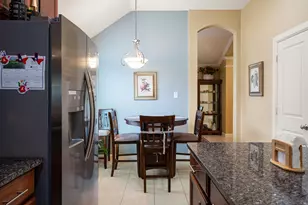 14310 Brody Falls Ct, Houston, TX 77044 - Photo 12
