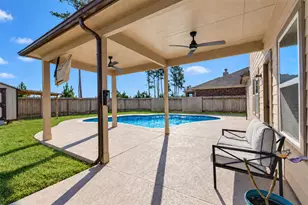 20272 Torrey Pines Ln, Cleveland, TX 77327 - Photo 44