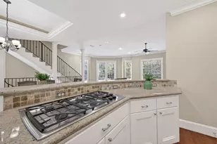 105 Detering St, Houston, TX 77007 - Photo 22