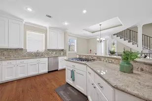 105 Detering St, Houston, TX 77007 - Photo 24