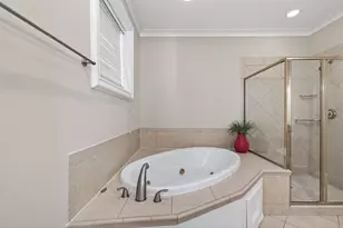 105 Detering St, Houston, TX 77007 - Photo 40