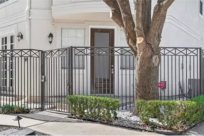 105 Detering Street, Houston, TX 77007 - Photo 4