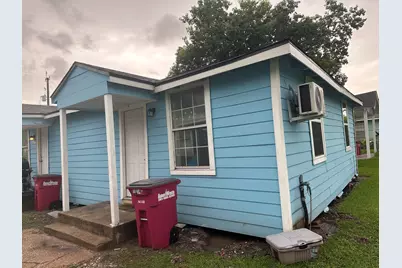1016 W 5th Street #1014, Freeport, TX 77541 - Photo 1