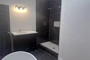 818 Rd 5607, Cleveland, TX 77327 - Photo 10