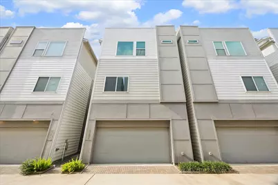 323 Eado Park Circle, Houston, TX 77020 - Photo 2