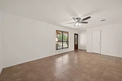 5707 Trafalgar Drive, Houston, TX 77085 - Photo 22