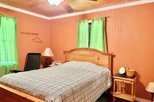 1256 E Canal Dr, Crystal Beach, TX 77650 - Photo 16