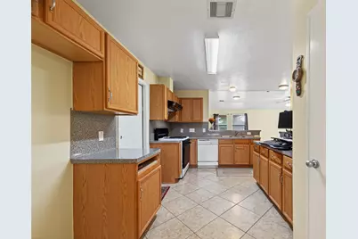 2831 Meiko Drive, Houston, TX 77045 - Photo 36