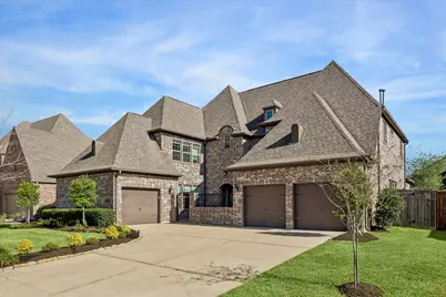 9815 Mount Whitney, Missouri City, TX 77459 - Photo 2