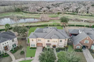 5226 Limestone Hill Ln, Sugar Land, TX 77479 - Photo 2