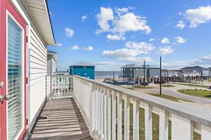 111 Howard Ave, Surfside Beach, TX 77541 - Photo 24