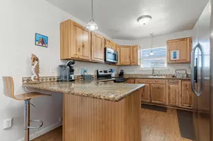 111 Howard Ave, Surfside Beach, TX 77541 - Photo 22