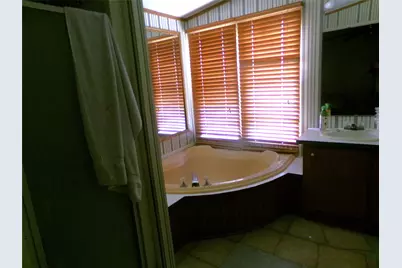 121 Lake Road, Riverside, TX 77320 - Photo 18