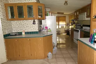 121 Lake Rd, Riverside, TX 77320 - Photo 10