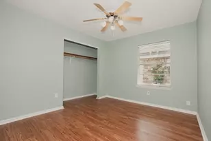 608 N Plantation Dr, Angleton, TX 77515 - Photo 10