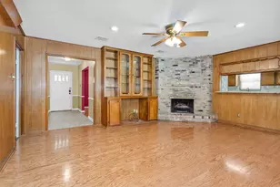 2531 Hollow Hook Rd, Houston, TX 77080 - Photo 14