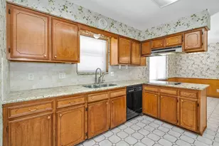 2531 Hollow Hook Rd, Houston, TX 77080 - Photo 20