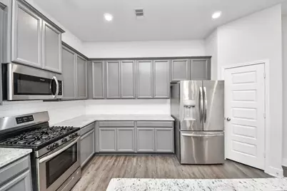 4423 Santorini Lane, Houston, TX 77045 - Photo 16