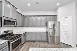 4423 Santorini Ln, Houston, TX 77045 - Photo 16