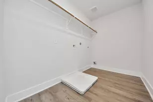 4423 Santorini Ln, Houston, TX 77045 - Photo 24
