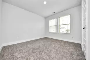 4423 Santorini Ln, Houston, TX 77045 - Photo 36