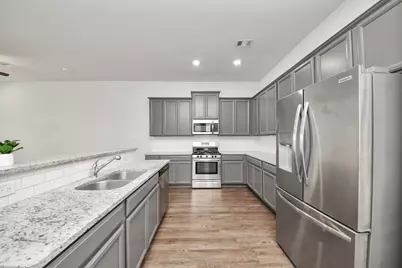 4423 Santorini Lane, Houston, TX 77045 - Photo 14