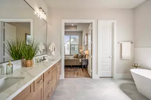 8414 Pech Landing Dr, Houston, TX 77055 - Photo 26