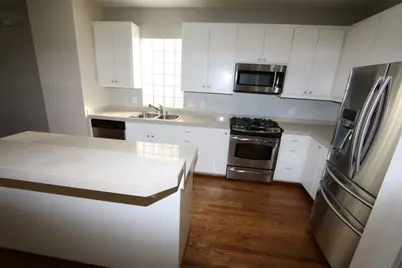 1046 W 25th Street, Houston, TX 77008 - Photo 10