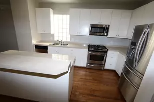 1046 W 25th St, Houston, TX 77008 - Photo 10