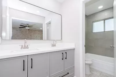 16911 Bougainvilla Lane, Friendswood, TX 77546 - Photo 24