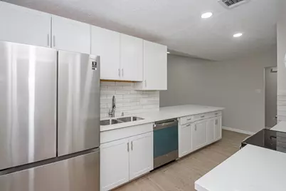 16911 Bougainvilla Lane, Friendswood, TX 77546 - Photo 14