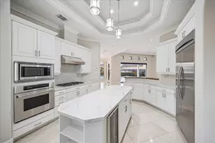 3503 St Tropez Way, Houston, TX 77082 - Photo 6