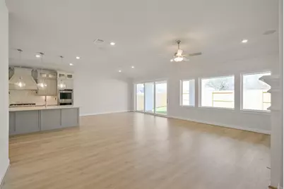 9719 Hunters Run Drive, Missouri City, TX 77459 - Photo 6