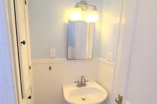 1827 Fourcade St, Houston, TX 77023 - Photo 10