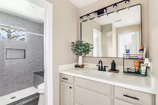 14326 Hartshill Dr, Houston, TX 77044 - Photo 16