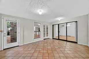 812 Fleetwood Pl Dr, Houston, TX 77079 - Photo 24