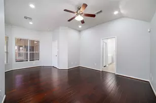 2634 Long Leaf Dr, Sugar Land, TX 77478 - Photo 14