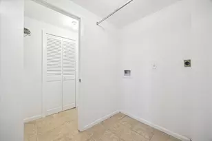 49 Briar Hollow Ln, Houston, TX 77027 - Photo 16