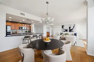 49 Briar Hollow Ln, Houston, TX 77027 - Photo 2