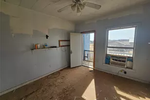 605 E 13th St, Big Spring, TX 79720 - Photo 10