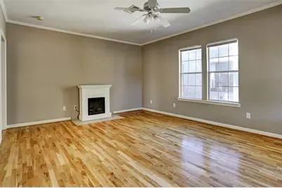 2424 Brun Street, Houston, TX 77019 - Photo 2