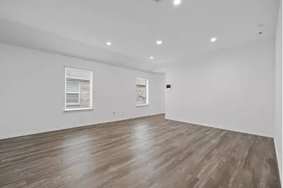 5710 Vintage Oakmont Drive, Spring, TX 77373 - Photo 14