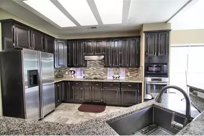 7114 Emerald Glen Drive, Sugar Land, TX 77479 - Photo 6
